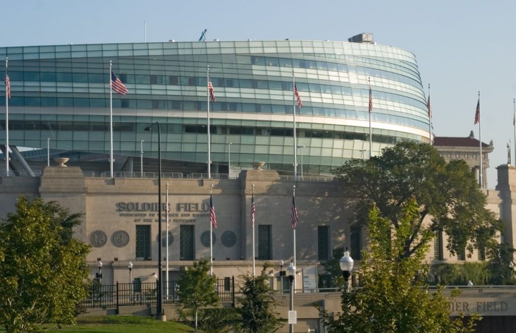 New Trier's graduation set for Soldier Field, while senioronly prom