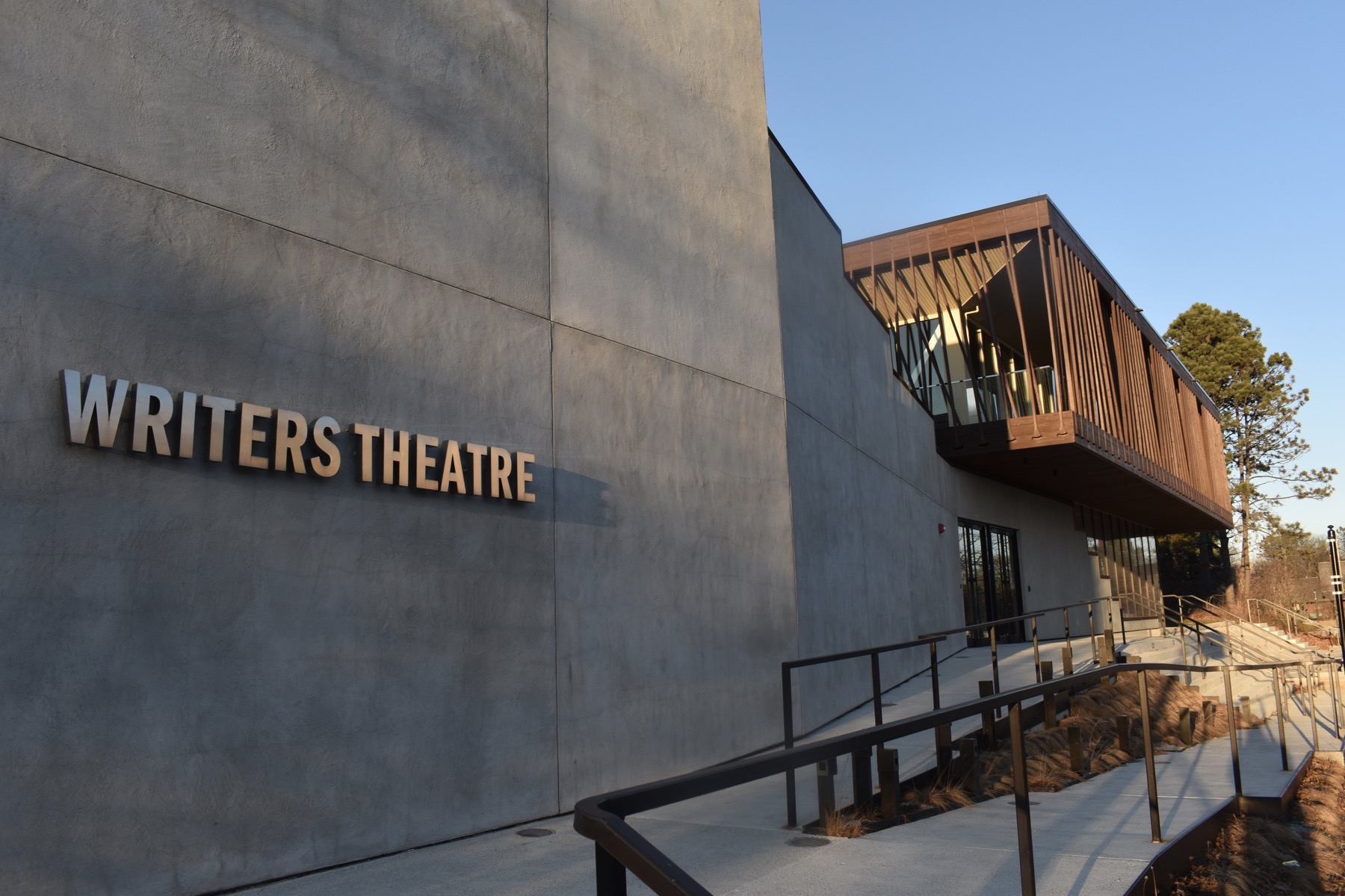 Writers Theatre Going Back To In person But Only For Vaccinated 