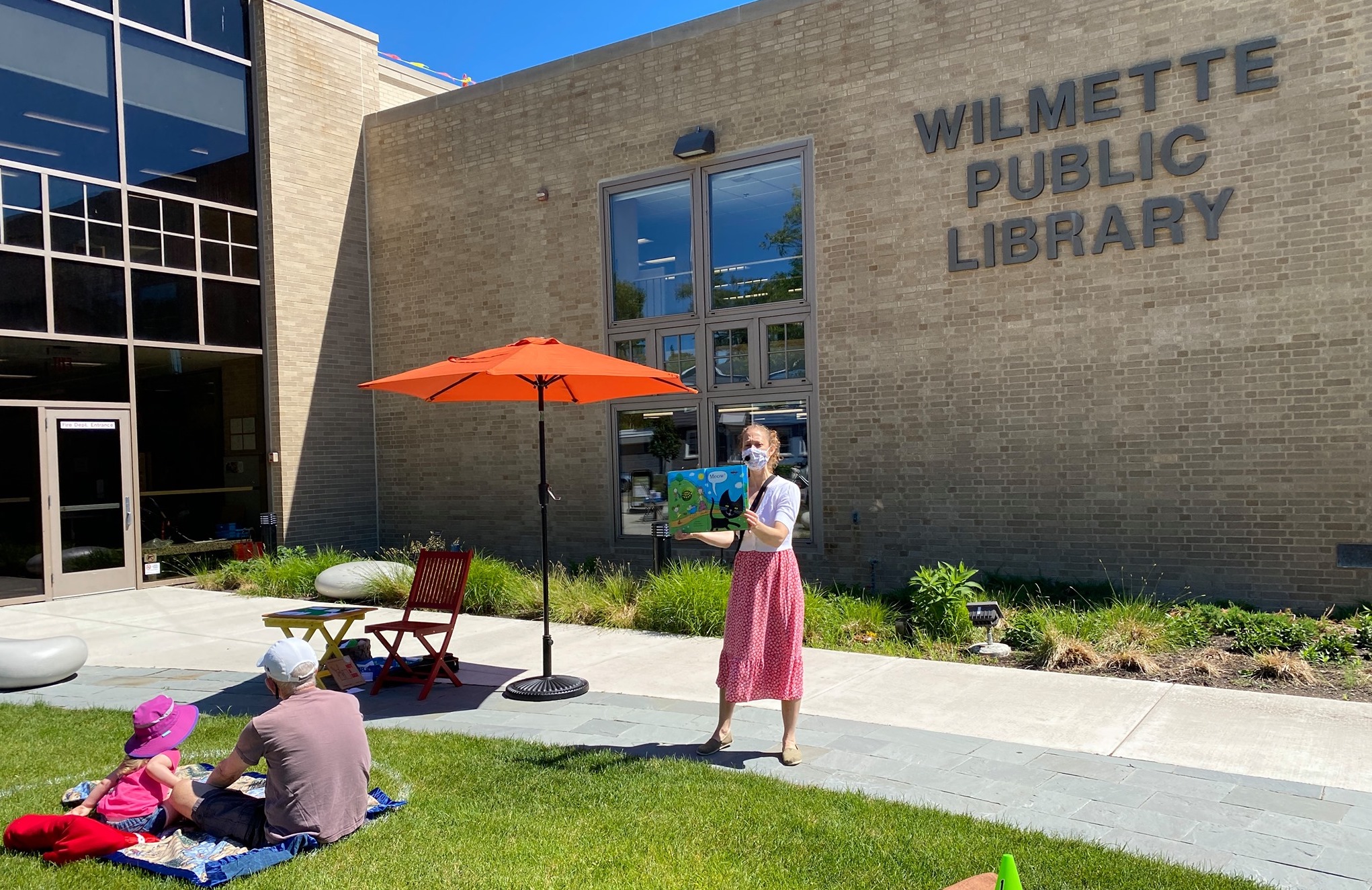 News in brief: Local libraries receive thousands in grants; Park district increases lakefront staff; Metra and Pace free for students on Monday