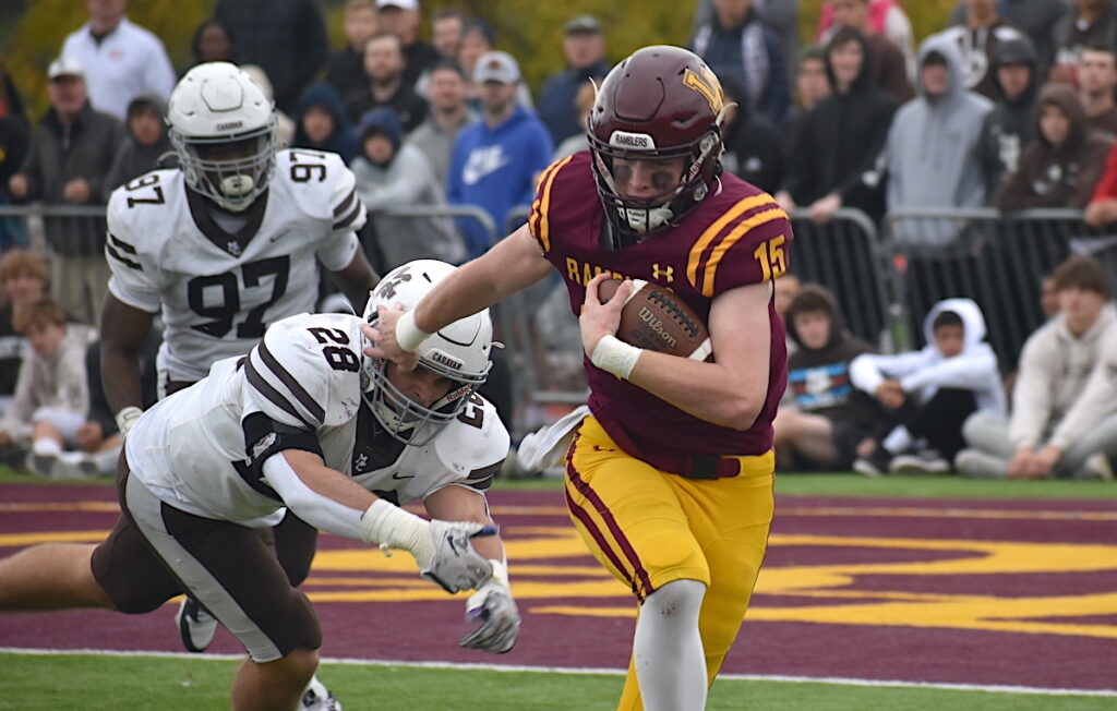 Loyola defends its turf to punctuate unbeaten regular season, snap